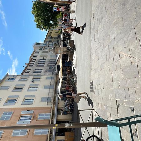 Location أنتيب المظهر الخارجي الصورة